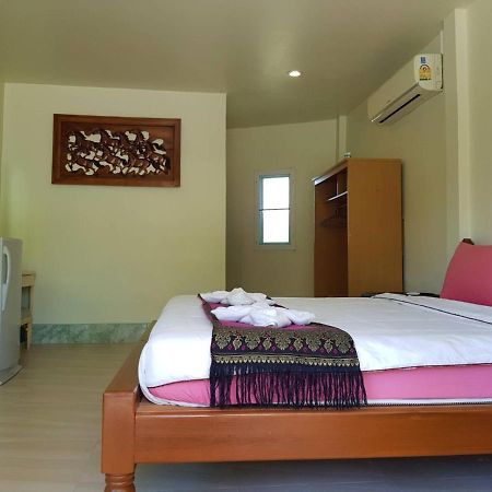 Discovery House Hotel Sha Plus Nai Yang Beach Exterior foto